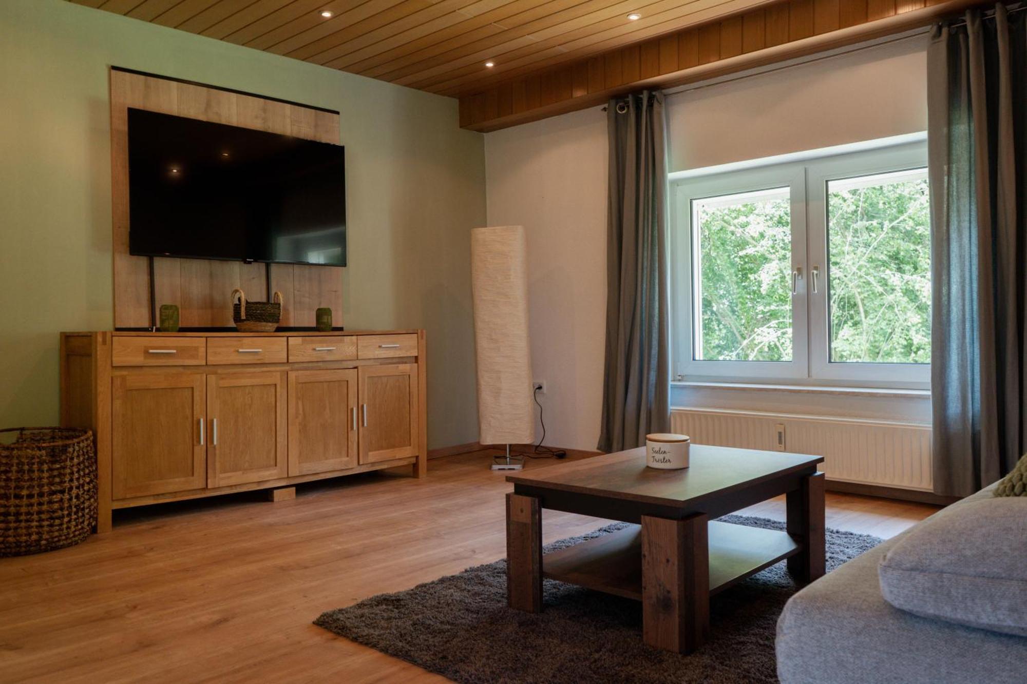 Idyllische Ferienwohnung Im Kalletal Esterno foto